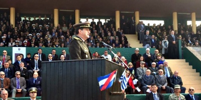 Manini Rios respondi� ir�nicamente a quienes cuestionan a los militares