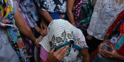 Una mujer corta el pene de un hombre que intentaba violarla en India