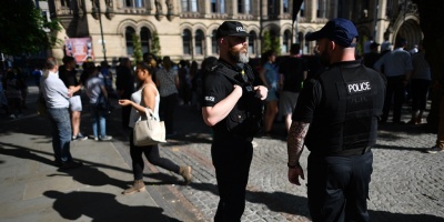 Dos nuevas detenciones en conexi�n con el atentado de M�nchester