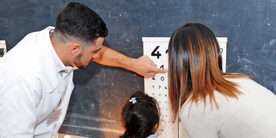 Plan de Salud Visual entreg� lentes a escolares