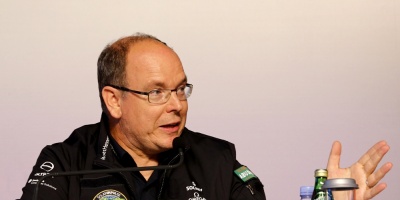 Alberto de M�naco: Trump deber�a "escuchar a los cient�ficos" sobre clima