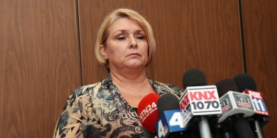 La presunta v�ctima de violaci�n de Roman Polanski implora al juez cerrar su caso