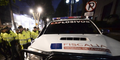 Al menos 3 muertos en explosi�n en centro comercial de Bogot� 