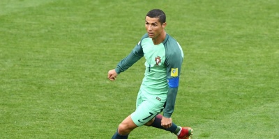 Ronaldo marca su primer gol en la Confederaciones, Nueva Zelanda eliminada
