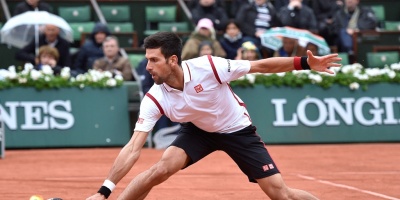 Djokovic se impone a Pospisil y avanza a tercera ronda de Eastbourne