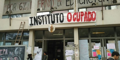 Estudiantes ocupan edificio del IPA hasta �ste viernes 