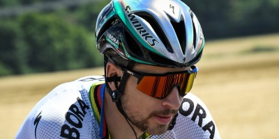 Sagan expulsado del Tour de Francia por su codazo a Cavendish