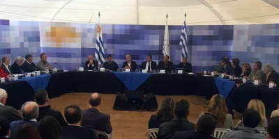 Cincuentones: V�zquez asegur� que queda por tratar un solo tema del proyecto