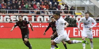 El Sevilla oficializa la llegada del colombiano Luis Muriel