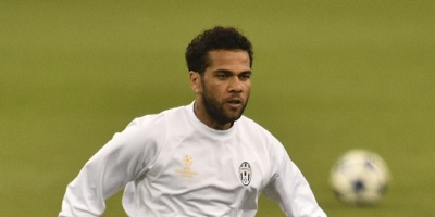 Dani Alves ficha por el Paris SG y ser� compa�ero de Cavani