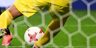 Independiente y Bol�var tomaron ventaja 