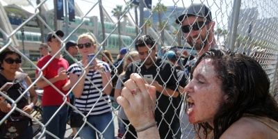 "Walking Dead" sirve la mesa para la guerra... y un Rick m�s viejo