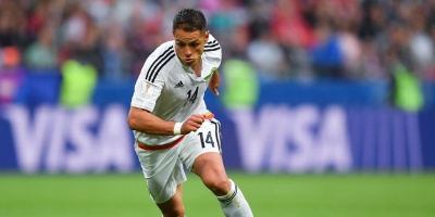 Chicharito Hernandez completa su traspaso al West Ham ingl�s