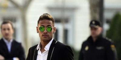 Caso Neymar: la Liga espa�ola denunciar� al PSG por incumplir fair-play financiero