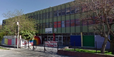 Contin�a la ocupaci�n del liceo 13 por reclamo docente