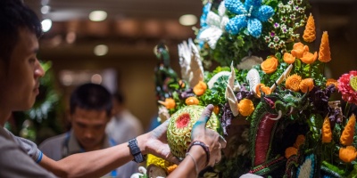 La escultura de frutas, un arte minucioso tradicional en Tailandia