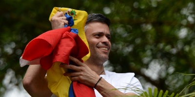 Opositor venezolano Leopoldo L�pez vuelve a prisi�n domiciliaria