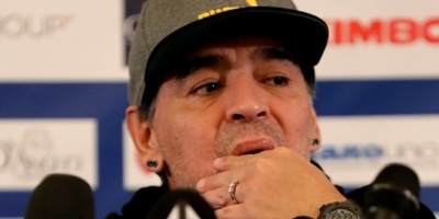 Maradona se ofrece como 'soldado' de Maduro