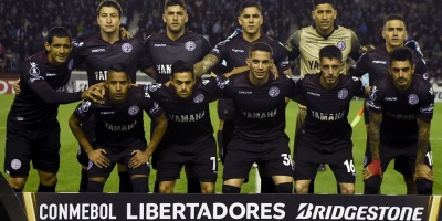 Lan�s avanza en la Libertadores