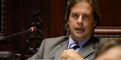 Lacalle Pou : �Operadores portuarios de Paraguay vuelven a mirar a Argentina�