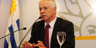 Basso: Por ahora no est� previsto decretar la esencialidad