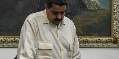 Oposici�n ir� a elecciones en una Venezuela que ve en "dictadura"