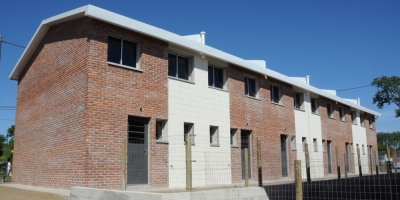Vivienda invierte 270 millones de pesos en 127 realojos
