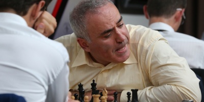 Sufrido retorno de Kasparov