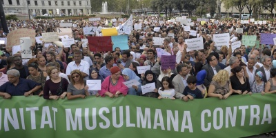 Imn marroqu le "comi el cerebro" a autores del atentado de Barcelona