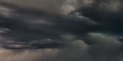 Sorprende el volumen de agua de lluvia la madrugada de ste 25 de agosto