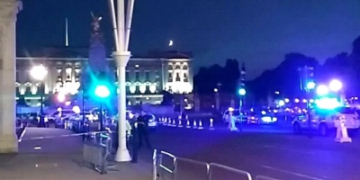 Detienen a un hombre en Londres tras atacar a policas ante el Palacio de Buckingham