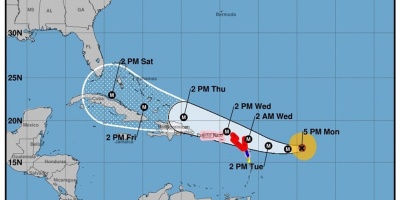Irma se fortalece an ms cerca de las Antillas Menores y de Puerto Rico