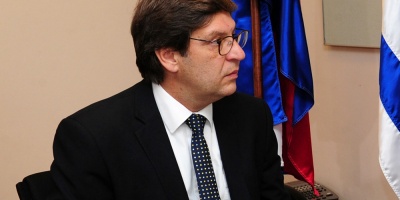 Presidente del FA evala renunciar si no hay respaldo al Tribunal