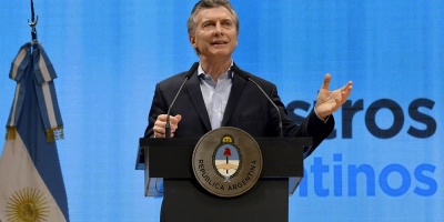 Sondeos dan ventaja a oficialismo en provincia Buenos Aires para legislativas