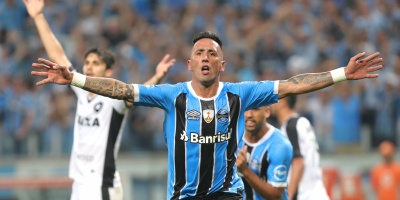 Libertadores: El paraguayo Lucas Barrios mete en semifinales a Gremio