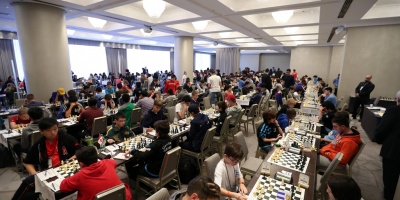 Unos 400 ajedrecistas disputan en Uruguay el Mundial Juvenil