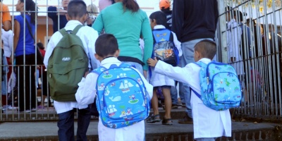 Escolares de cuarto, quinto y sexto a�o aprenden ingl�s