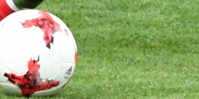 Mascherano y Benedetto ganan terreno y se perfilan como titulares ante Per