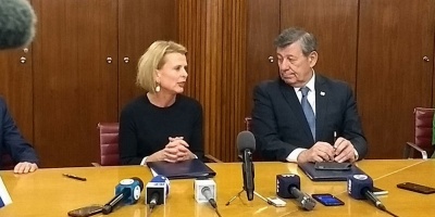 Ministra de Suecia destaca aprobacin de femicidio en Uruguay