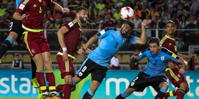 Uruguay a un partido de Rusia
