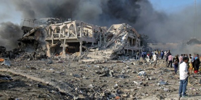Asciende a 276 el n�mero de muertos en atentado con camiones bomba en Somalia