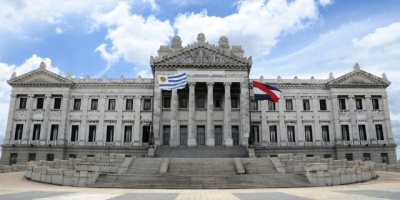 Debaten desafiliaci�n de las AFAP en el Parlamento