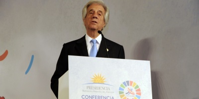 V�zquez insta a "renovar y fortalecer la alianza pol�tica de los estados" en Conferencia de la OMS