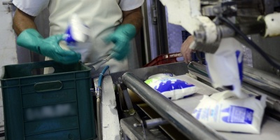 Aumenta $2 el precio de la leche, Ejecutivo crear� fondo de garant�a