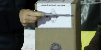 Macri se afianza tras elecciones legislativas de Argentina