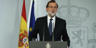 Puigdemont a�n puede impedir cese si vuelve legalidad, seg�n Gobierno espa�ol
