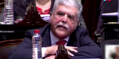 Diputado argentino De Vido pide "licencia" tras orden de desafuero y arresto