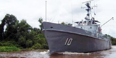 La Armada Nacional contin�a la b�squeda de un tripulante desaparecido