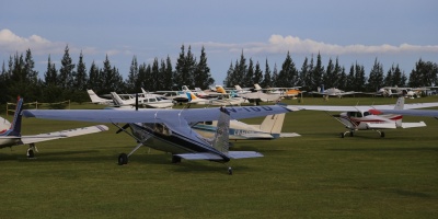Aeronaves y helic�pteros suramericanos recorren el territorio uruguayo