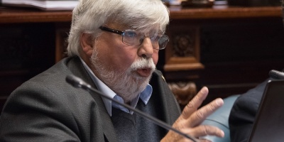 Bonomi comparece en el Parlamento por ingreso de municiones